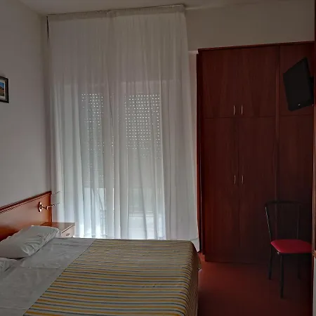 Ristorante Il Grillo 酒店 阿夸维瓦皮切纳