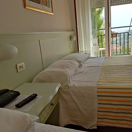 酒店 Ristorante Il Grillo 3*