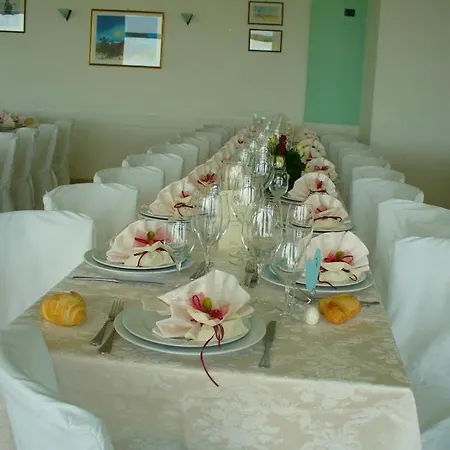 Ristorante Il Grillo Szálloda Acquaviva Picena